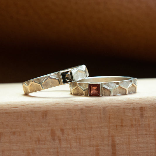 Zilveren ring | Honey & Edelsteen (4x4)